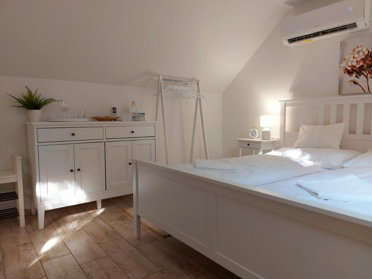 Akácos Tanya és Vendégház Marok Extérieur photo